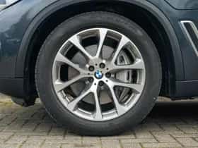 BMW X5 (2021) thumbnail 36