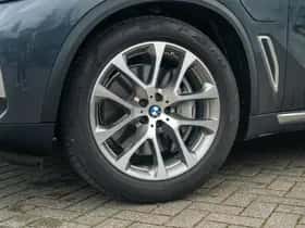 BMW X5 (2021) thumbnail 9