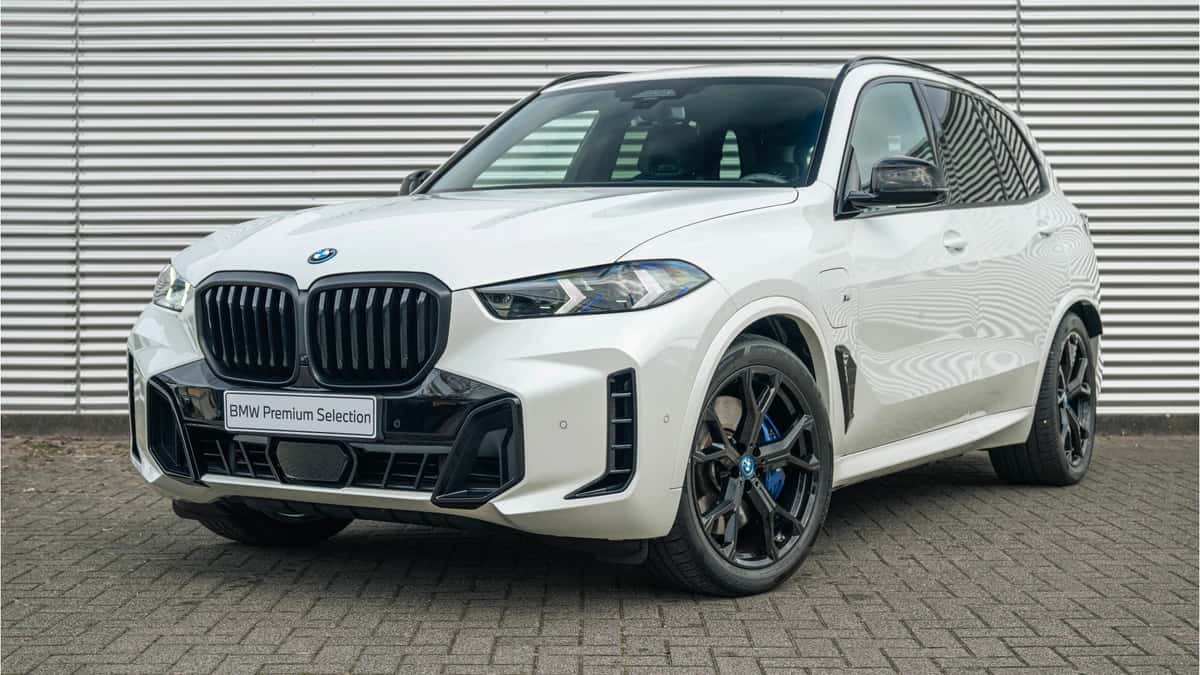 BMW X5 (2025) — foto 1