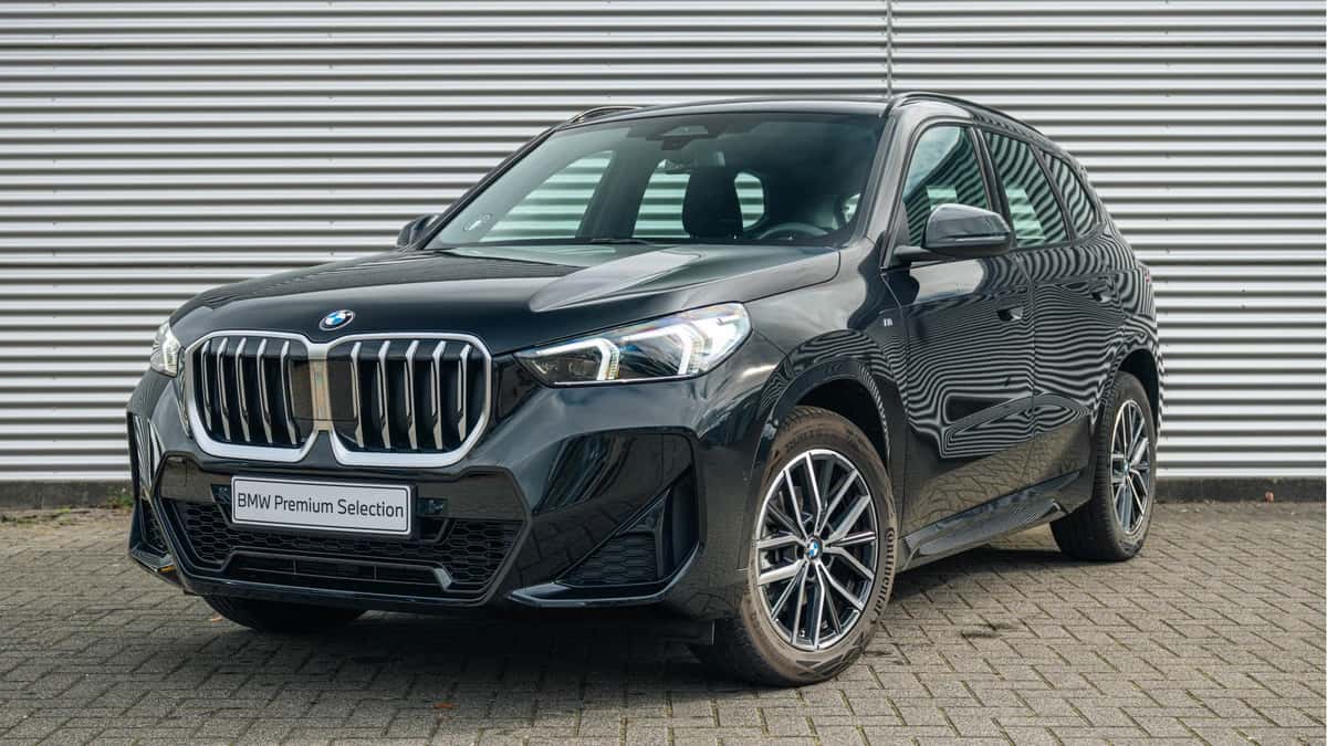 BMW X1 (2025) — foto 1