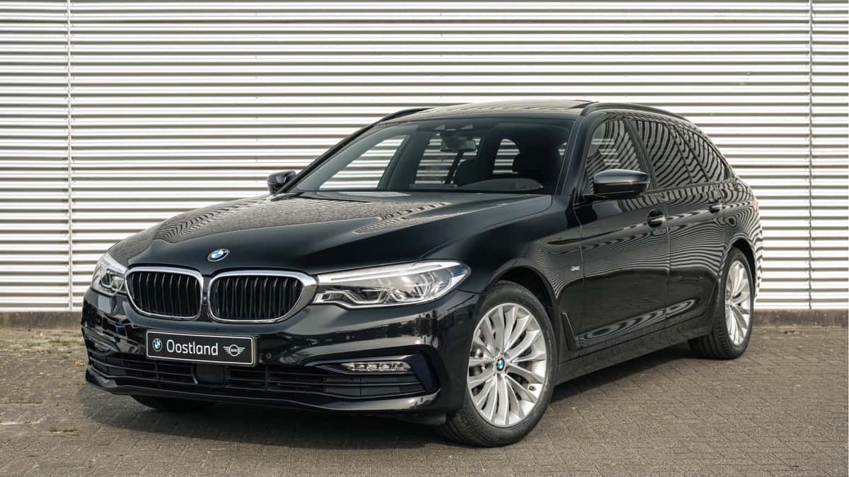 BMW 5-Serie (2017) — foto 1