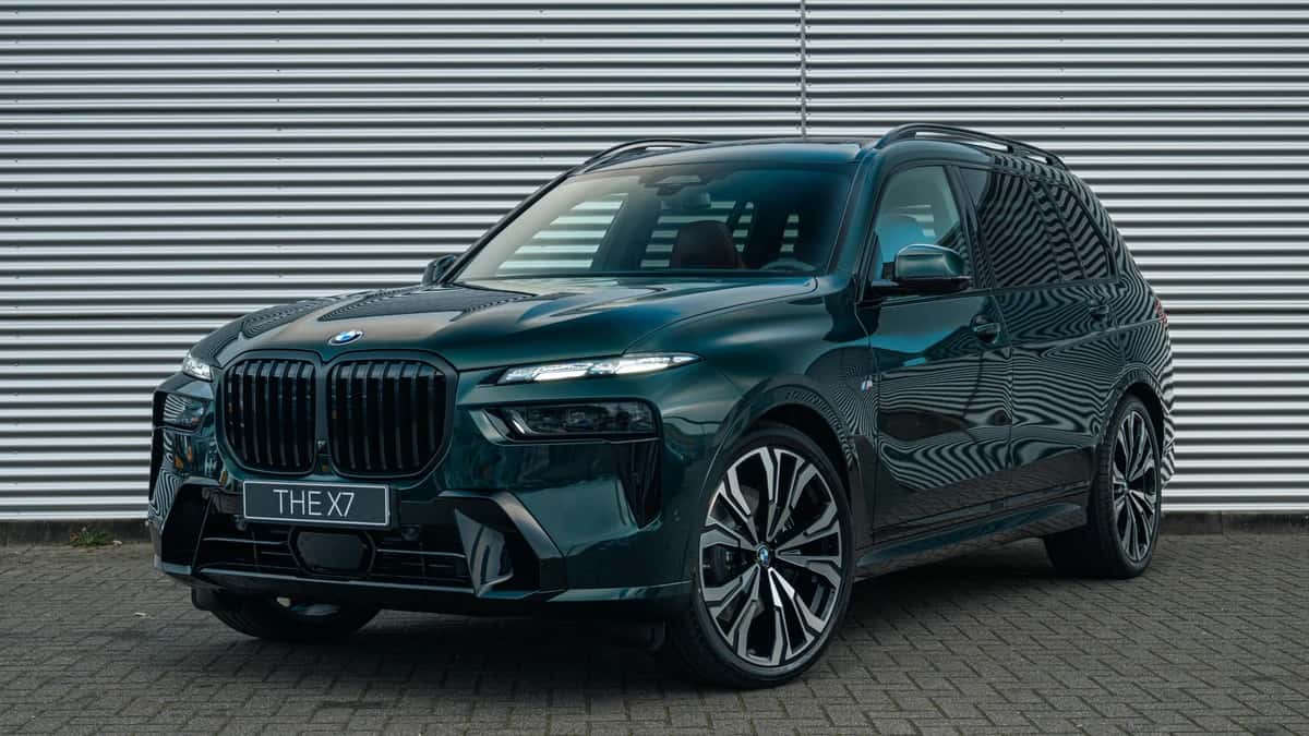 BMW X7 (2026) — foto 1