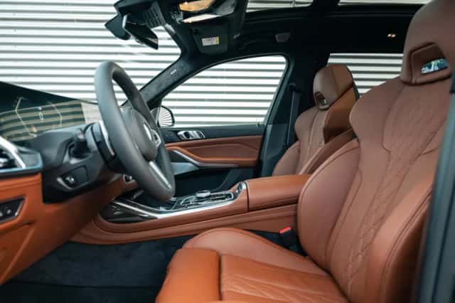 BMW X7 (2026) thumbnail 4