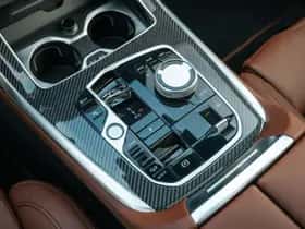 BMW X7 (2026) thumbnail 32