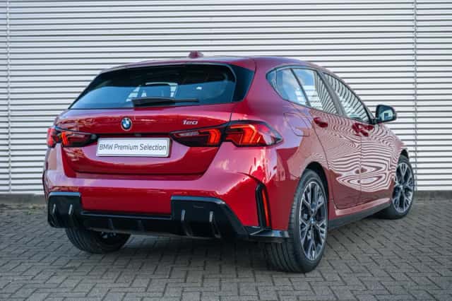 BMW 1-Serie (2025) thumbnail 2