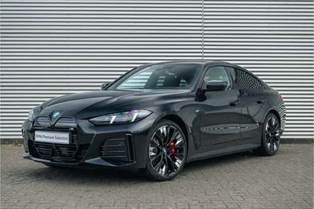 BMW i4 (2025) thumbnail 1