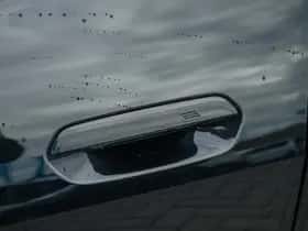 BMW i4 (2025) thumbnail 11