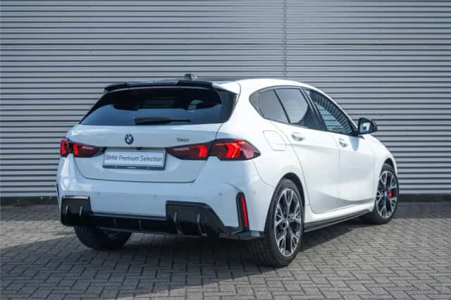 BMW 1-Serie (2025) thumbnail 2