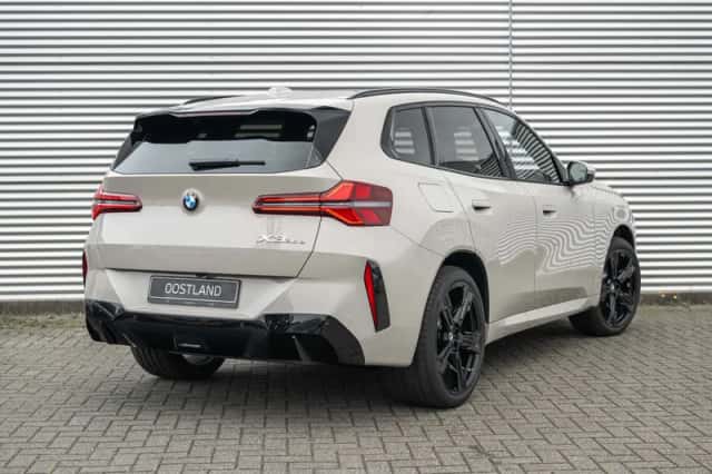 BMW X3 (2026) thumbnail 2