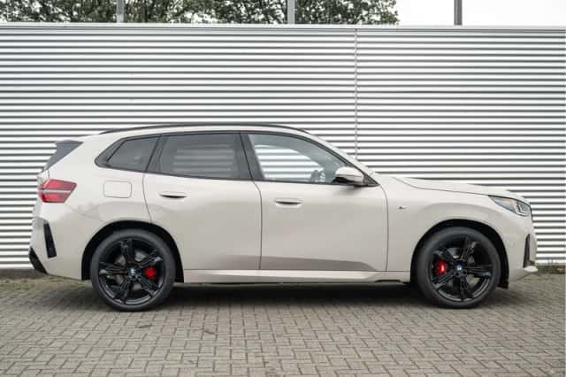 BMW X3 (2026) thumbnail 3