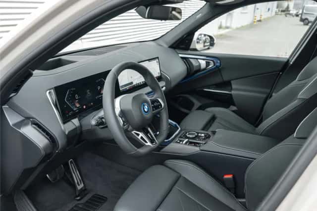 BMW X3 (2026) thumbnail 4