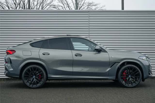 BMW X6 (2026) thumbnail 3