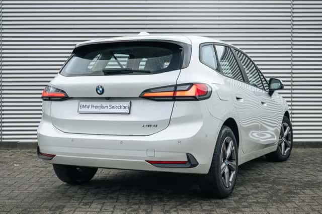 BMW 2-Serie (2023) thumbnail 2