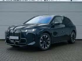 BMW iX (2025)
