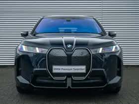 BMW iX (2025) thumbnail 13