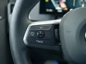 BMW iX (2025) thumbnail 27