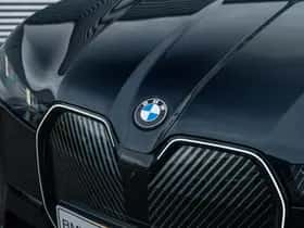 BMW iX (2025) thumbnail 6