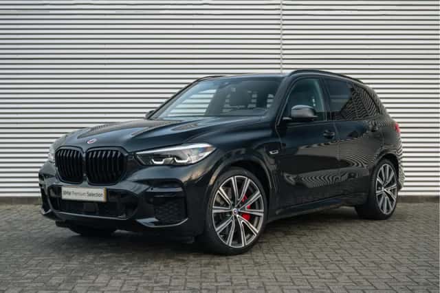 BMW X5 (2023) thumbnail 1