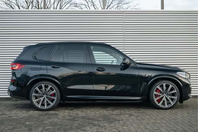 BMW X5 (2023) thumbnail 3