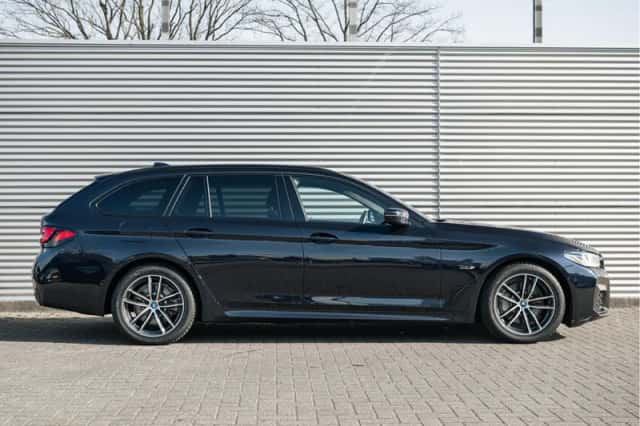 BMW 5-Serie (2022) thumbnail 3