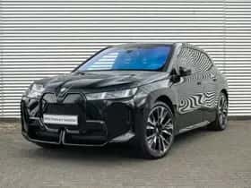 BMW iX (2025)