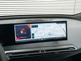 BMW iX (2025) thumbnail 24