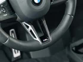 BMW iX (2025) thumbnail 31