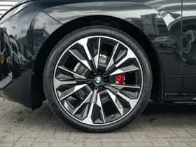 BMW iX (2025) thumbnail 43