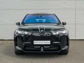 BMW iX (2025) thumbnail 10
