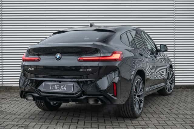 BMW X4 (2026) thumbnail 2