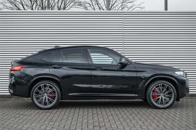BMW X4 (2026) thumbnail 3