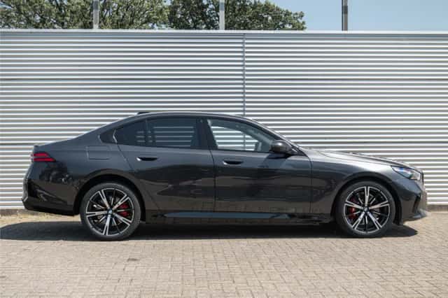 BMW 5-Serie (2026) thumbnail 3