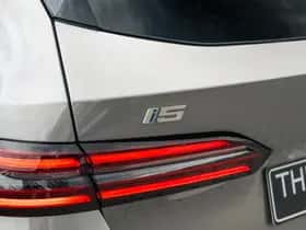 BMW i5 (2026) thumbnail 15