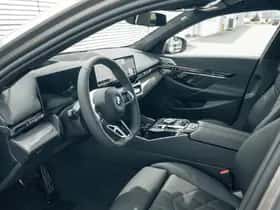 BMW i5 (2026) thumbnail 29