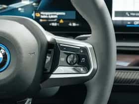 BMW i5 (2026) thumbnail 35
