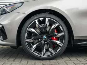 BMW i5 (2026) thumbnail 41