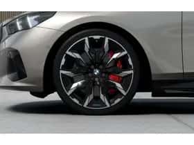 BMW i5 (2026) thumbnail 6