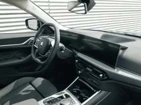 BMW i4 (2026) thumbnail 12