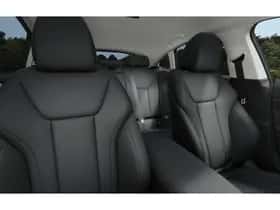 BMW i4 (2026) thumbnail 10