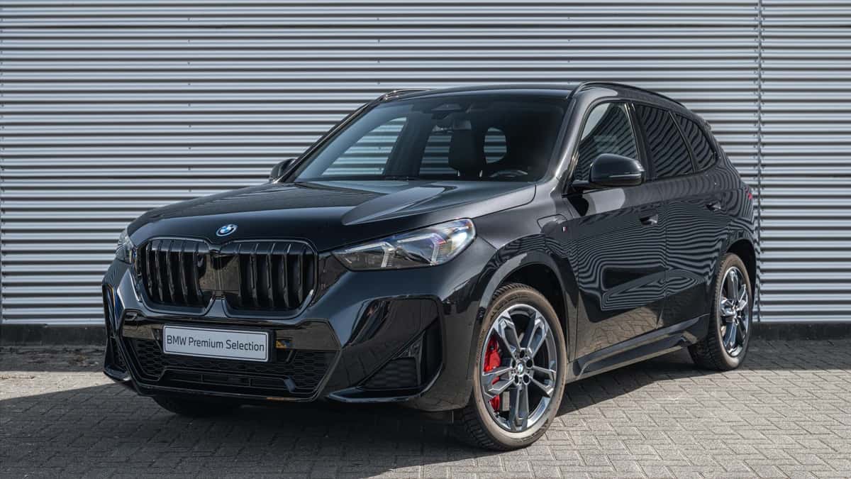 BMW X1 (2025) — foto 1