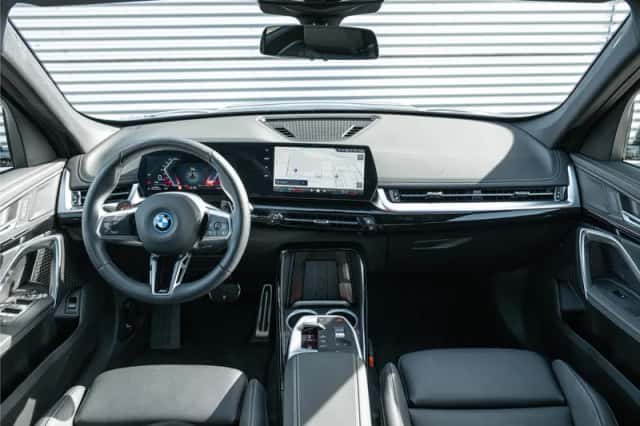 BMW X1 (2025) thumbnail 5