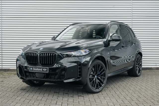 BMW X5 (2026) thumbnail 1