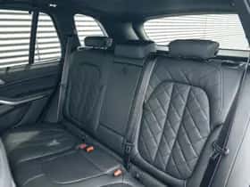 BMW X5 (2026) thumbnail 37
