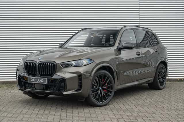 BMW X5 (2026) thumbnail 1