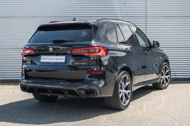 BMW X5 (2021) thumbnail 2