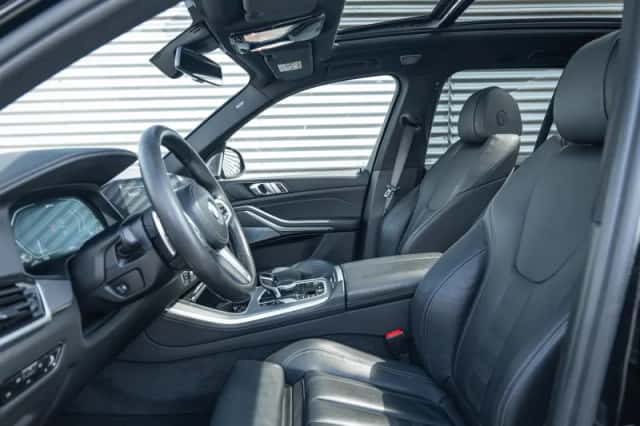 BMW X5 (2021) thumbnail 4