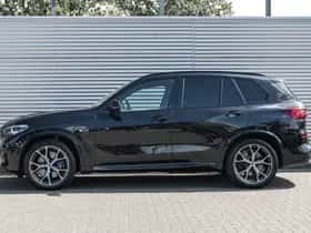 BMW X5 (2021) thumbnail 41