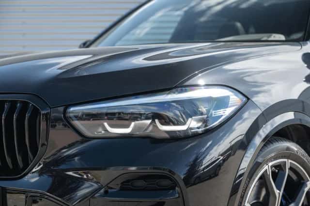 BMW X5 (2021) thumbnail 6