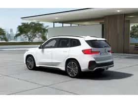 BMW X1 (2026) thumbnail 2