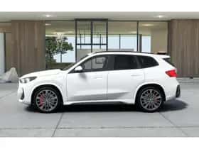 BMW X1 (2026) thumbnail 5